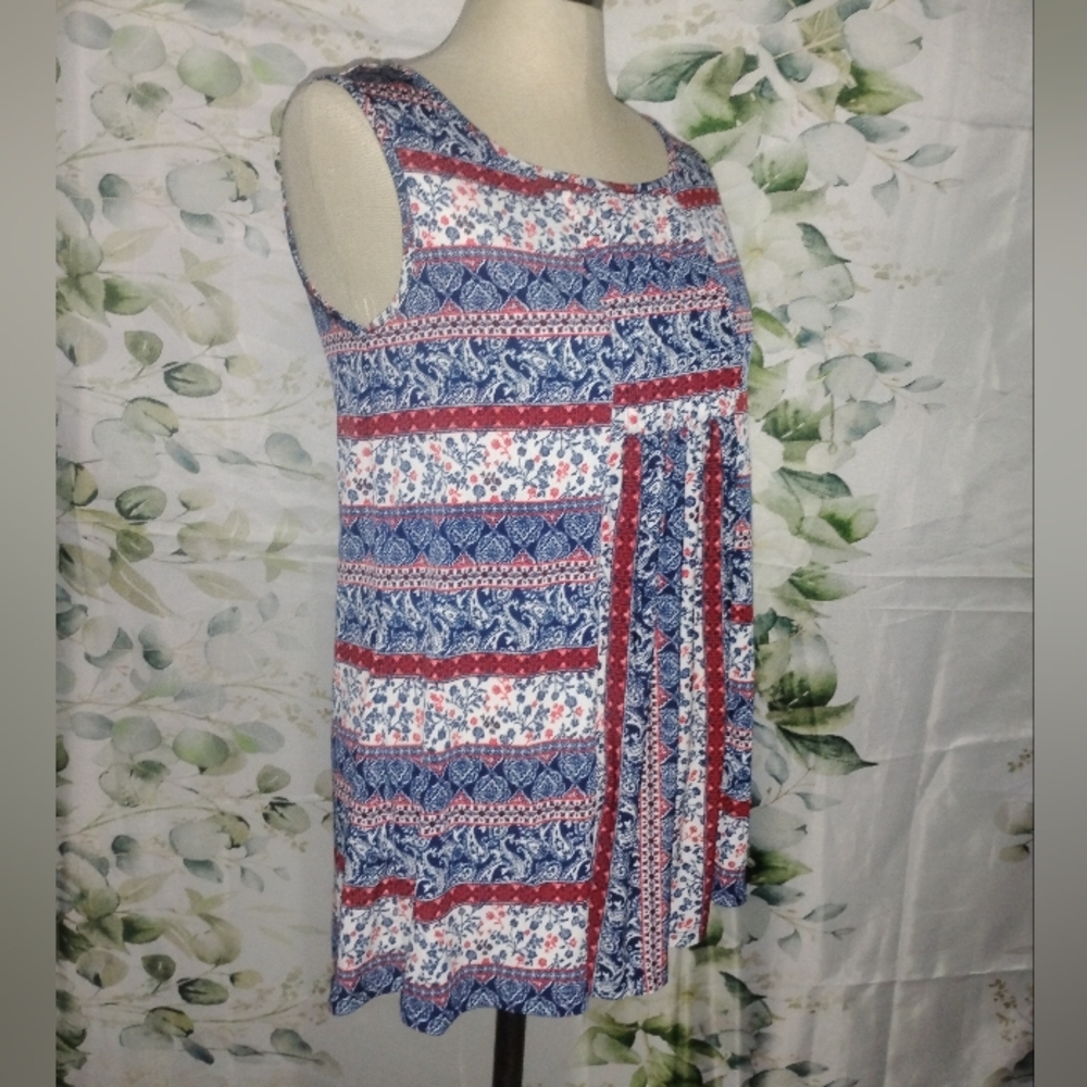 5For$12 Floral Patterned Top
